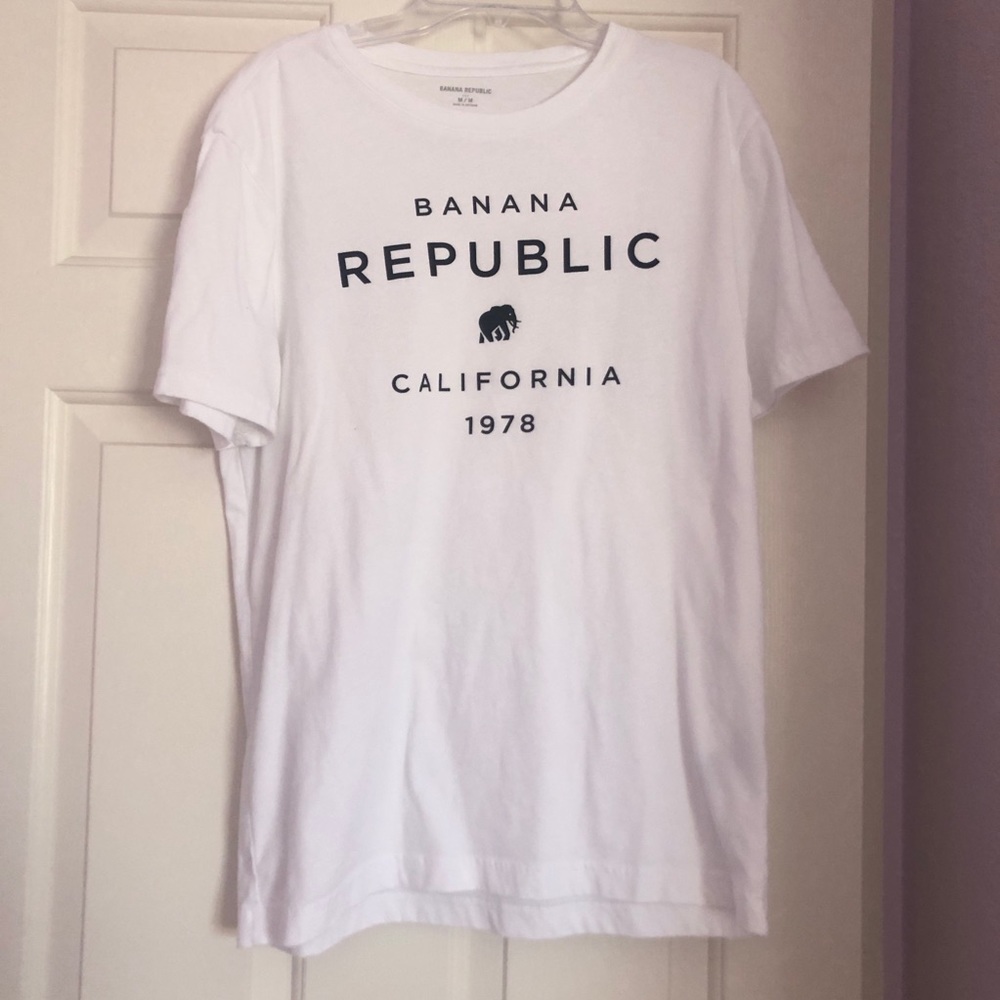 banana republic white logo tee